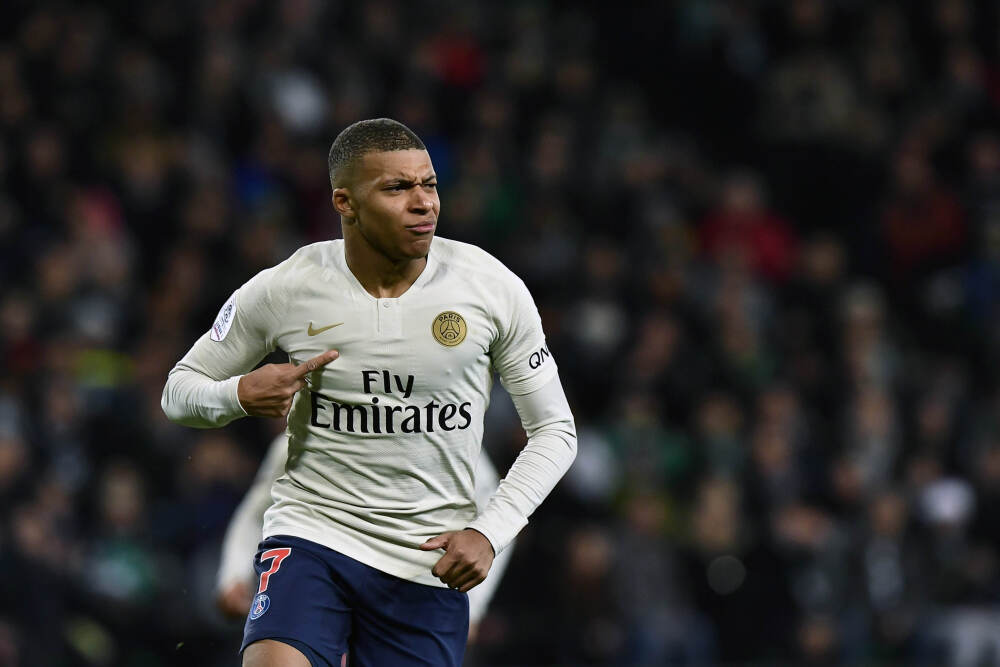 标晚：弗兰克冬窗首要目标是顶级边锋，热刺与马尔穆什联系在一起